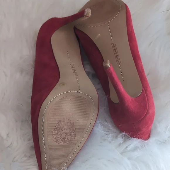 Vince Camuto Red Suede Heels - Picture 4 of 4